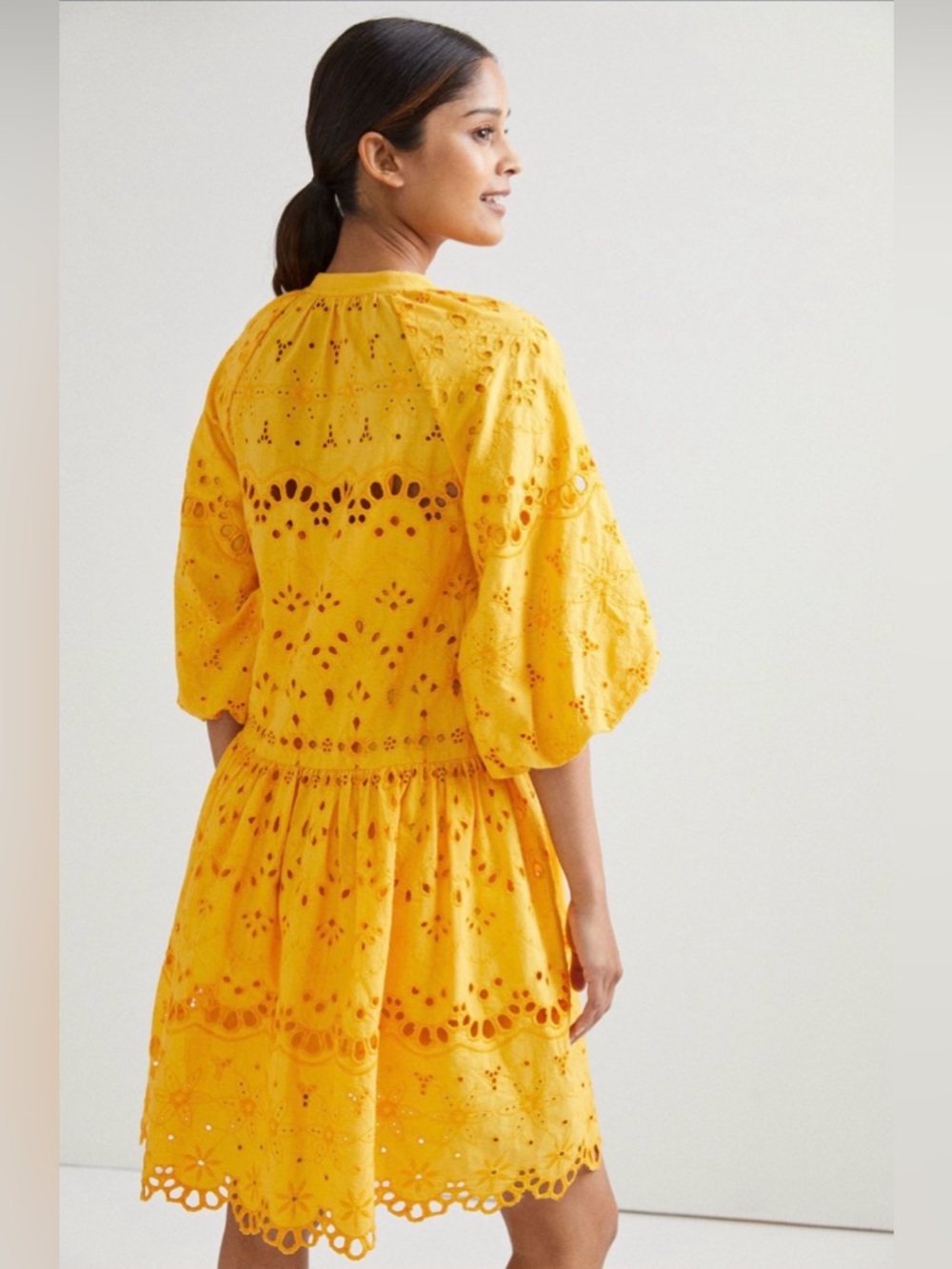 Anthropology Tallilah Eyelet Mini Dress in Mango Size M - Picture 3 of 8
